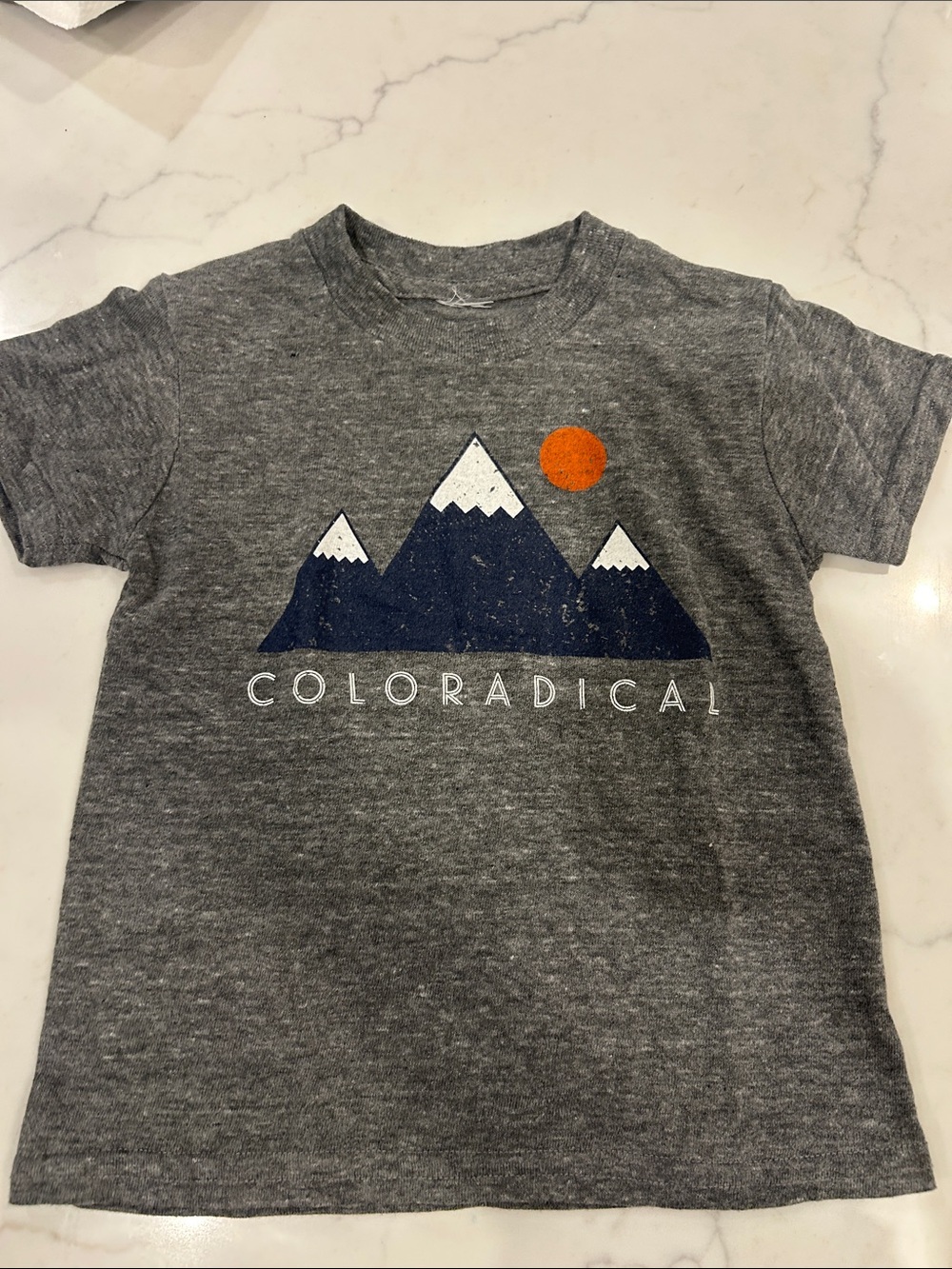 Gray 'Coloradical' Mountain Graphic Tee with Orange Sun 2T